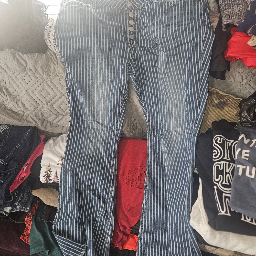 Stripped Western Jeans.